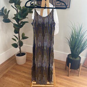 Stylish Patterned Dress - Size Medium